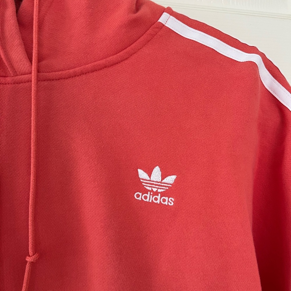 Cropped Adidas Sweater